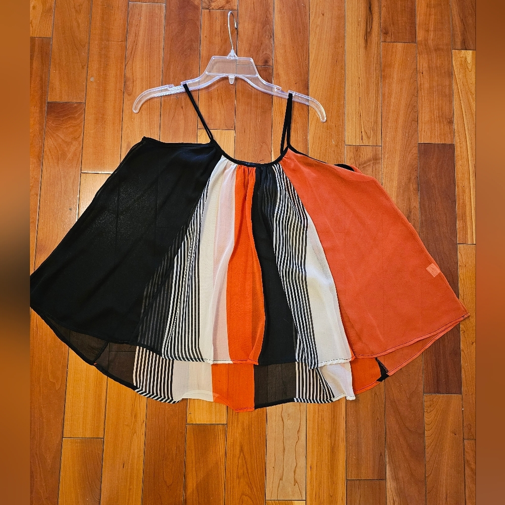 Flowy top - Picture 6 of 9